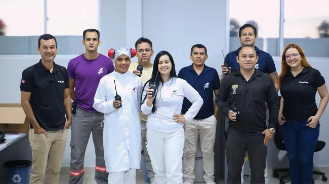 Flor do Açaí: Comunicação que Organiza o Pátio e a Operação